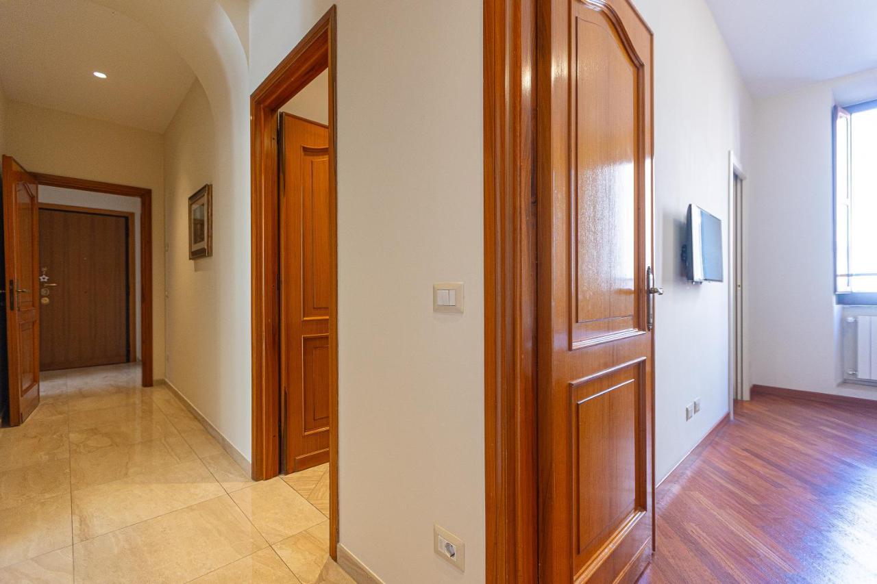 Vatican Museum By Rental In Rom Exteriör bild