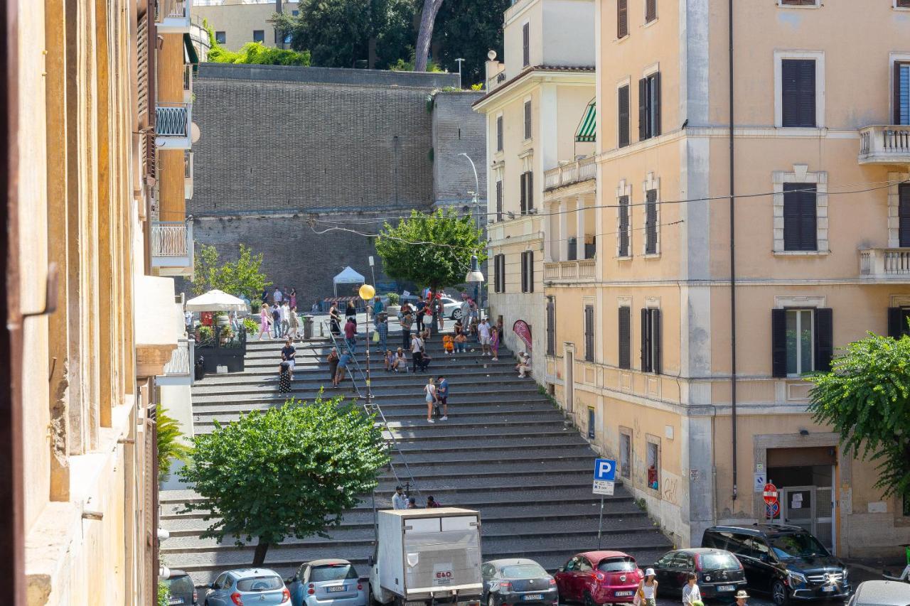 Vatican Museum By Rental In Rom Exteriör bild